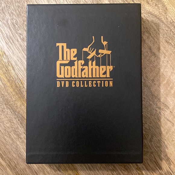 The Godfather Trilogy DVD Collection - Picture 4 of 11